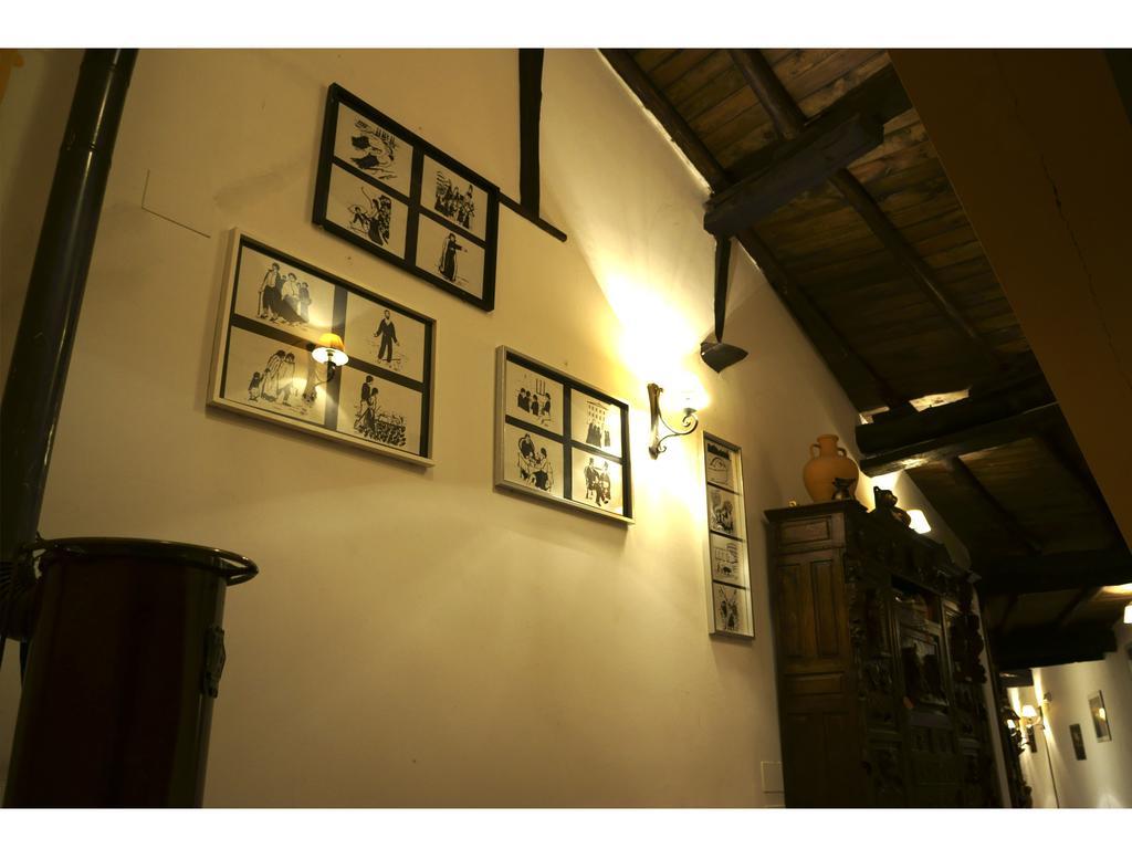 Apartamentos Rurales Victor Chamorro Del Arco Hervás Exterior foto