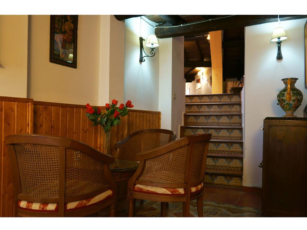 Apartamentos Rurales Victor Chamorro Del Arco Hervás Exterior foto